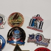 Image 5 : Large Lot of Assorted Pro Football Hall of Fame Collectible Pins 