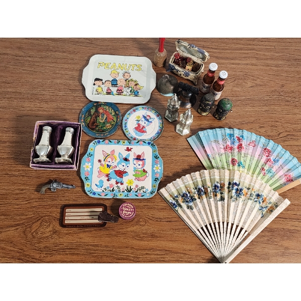 Lot of Vintage Collectibles Including Trays, S&P Shakers, Hand Fans, Dice, Bells