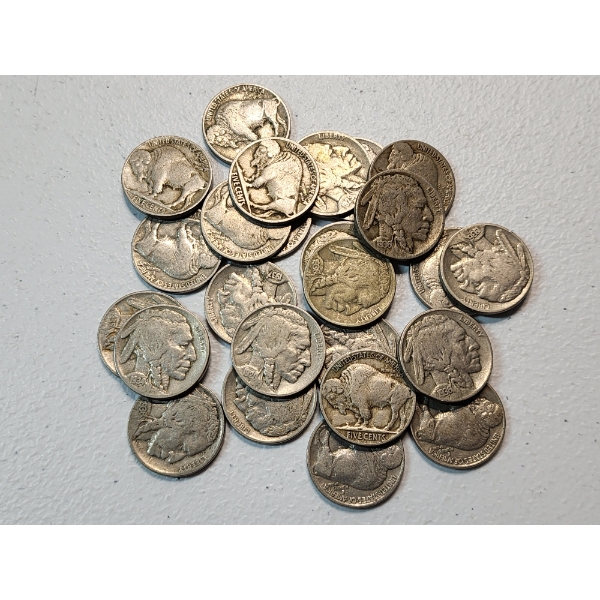Lot of 25 Assorted Years Buffalo Nickels Face Value: $1.25