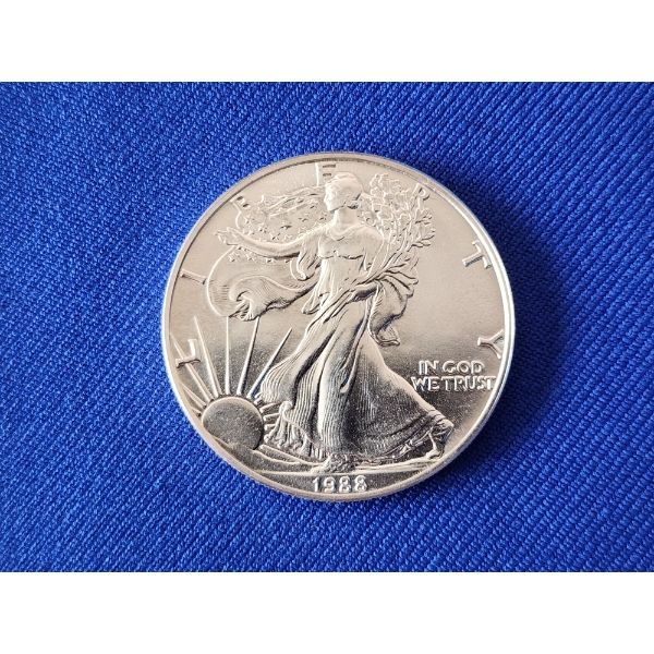 1988 Silver American Eagle $1 Coin - 1 oz .999 Fine Silver