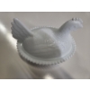 Image 2 : Excellent Condition Vintage Highly Collectable 7'' Milk Glass Hen On Nest Dish 