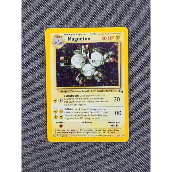 Magneton 11/62 Holo Rare Pokemon Fossil Set Trading Card