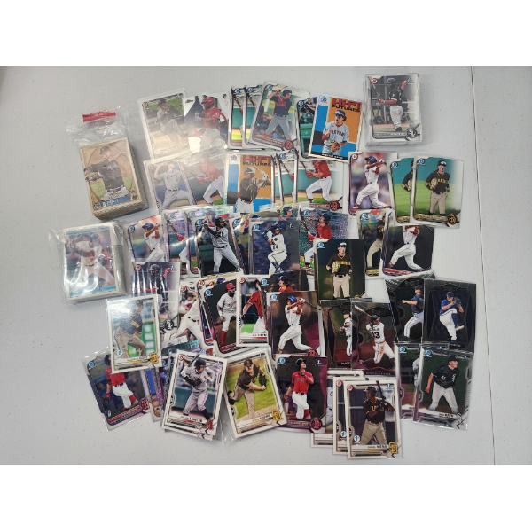 Large Lot of Assorted Baseball Trading Cards Including Donruss, Topps, Bowman, RC's & More! 