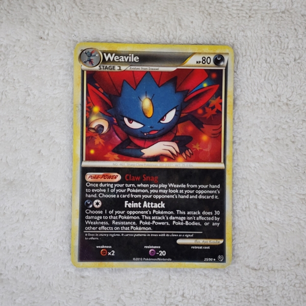 Weavile 25/90 Non Holo Rare Vintage Pokemon Trading Card