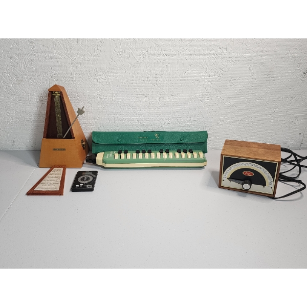 Vintage 1970's Hohner Melodica Soprano & Vintage Working Metronomes