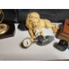 Image 8 : Lot of Office/Desk/Home Decor - Bookends, Figurines, Globe & More! 