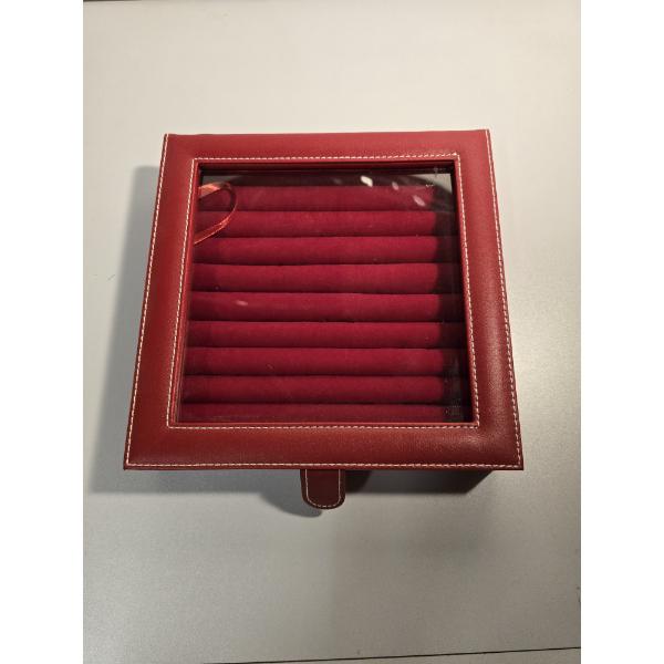 9x9 Red Display Box 