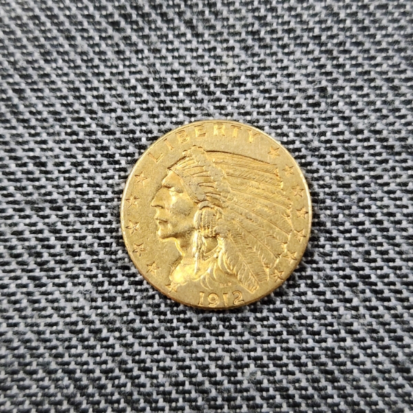 1912 United States $2.50 Gold Indian Head Coin ~ AGW: 0.121 Oz ~ Mintage of 616,000