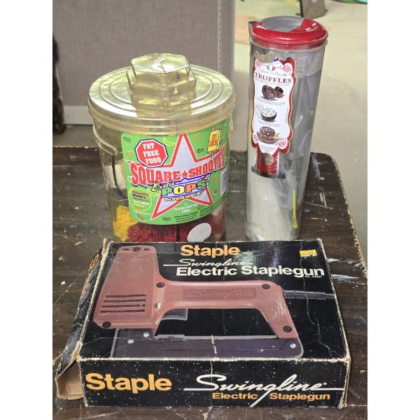 Swingline Electric Staple Gun with Staples and Zip Ties
