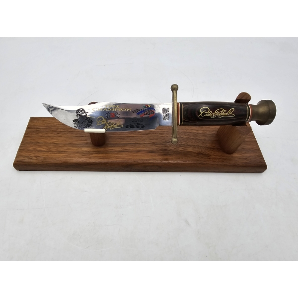1998 Dale Earnhardt Daytona 500 Championship Bowie Knife