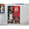 Image 7 : 14 Assorted 1993-94 Michael Jordan Basketball Trading Cards 