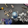 Image 4 : Lot of Assorted Pins - Butterfly - Floral - High Heel - Peacock - Gorgeous Pins!