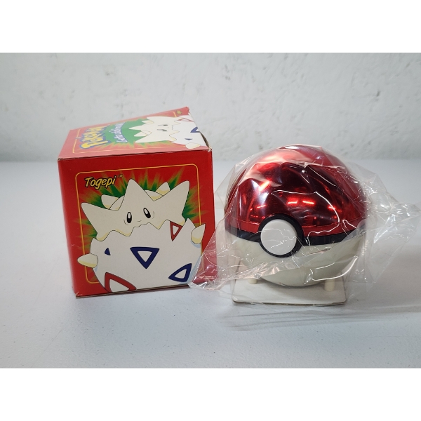 SEALED! 1999 Burger King Limited Edition 23K Gold Plated Togepi Pokemon Trading Card in Poke Ball