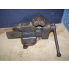 Image 1 : Louisville Home Pickup - Older Iron Bench Vise 4" Jaws - Working - See Pics