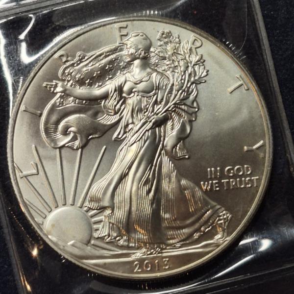 2013 United States Silver 1 OUnce .999 Silver Eagle - Uncirculated