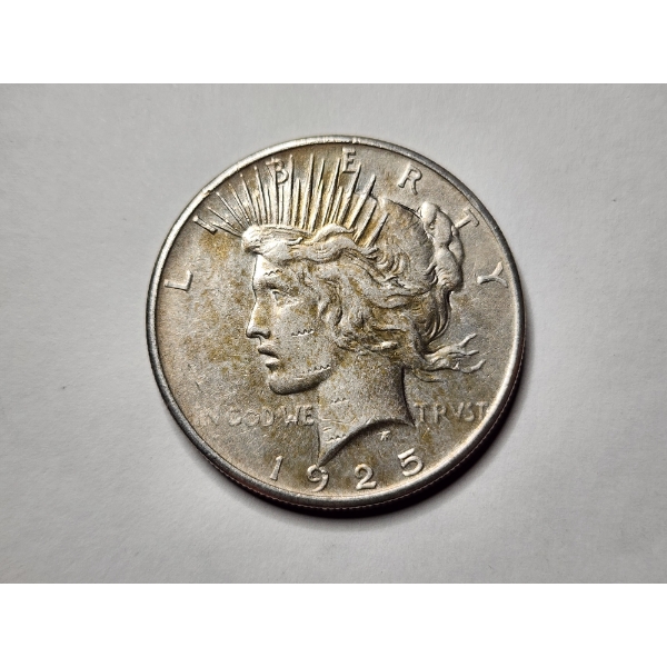 UNITED STATES 1925 SILVER PEACE DOLLAR! Minted at the Philadelphia Mint with 90% Silver