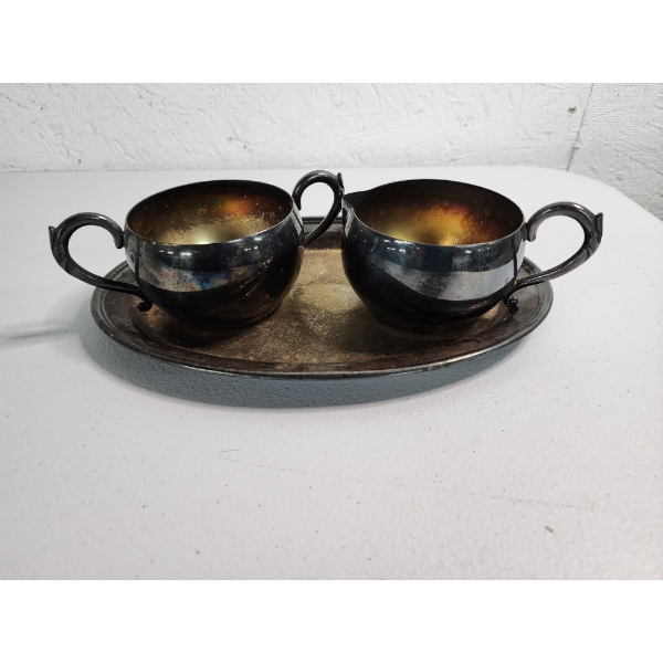 Silver-Played Sugar and Creamer Set with Tray - WM. A Rogers Total Weight: 398.9g
