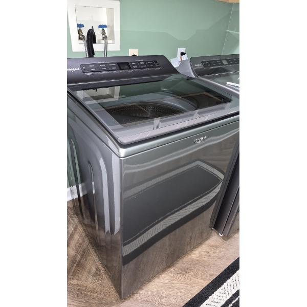 PICKUP IN NORTHFIELD - Whirlpool Stainless Steel Washer Nearly New Just See Pics For All Details 