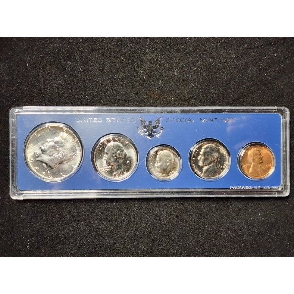 1966 United States Special Mint Set Ft. 40% Kennedy Half Dollar
