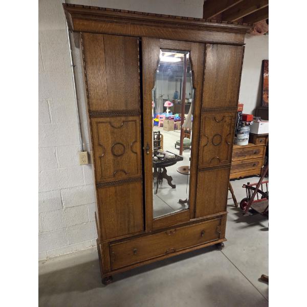 *Pick Up At Mantua Home-No Shipping Available* Vintage Gorgeous 7'x18''x47'' Mirrored Oak Wardrobe I