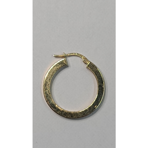 18K Yellow Gold Stamped 750 Single Hoop Earring - Weight: 1.2g