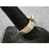 Image 2 : Stunning 10K Gold Ring With Approximately 1 Carat Worth of Small Diamonds Weighing 4.5 Grams
