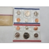 Image 5 : 5 - U.S. Mint Uncirculated Coin Sets: 2003, 1986, 2000