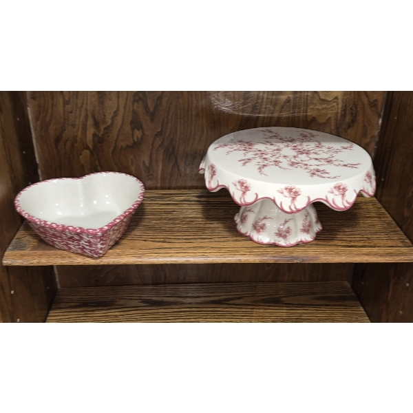 PICKUP IN NORTHFIELD - Beautiful 2 Pc Set Spongeware Heart Shape Bowl & Raised Cake Stand - See Pics