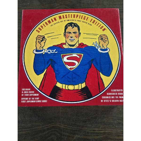 Superman Masterpiece Collection Boxset - Hardcover Book, Comic Book & 8 in Statue - Great Condition!