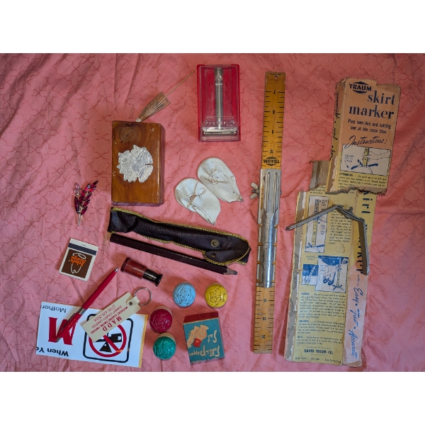 Neat Vintage Collectables Group