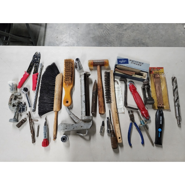Lot of Assorted Tools/Shop Items: Brushes, Bits, Caulking Gun, & More - See Photos! 