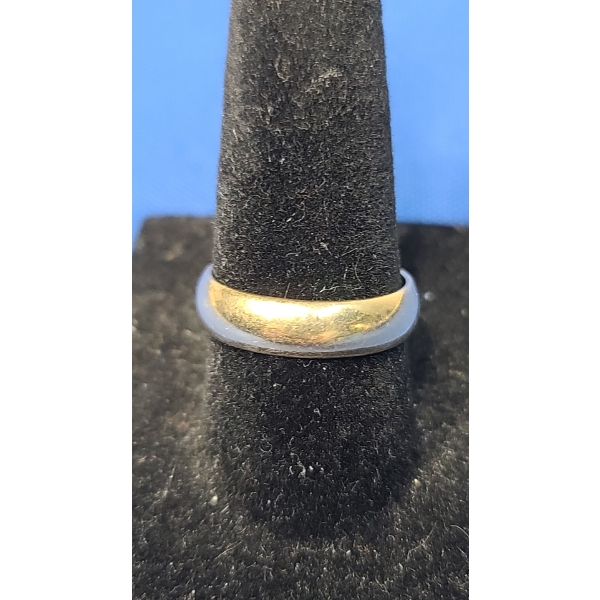 10K Gold Simple Wedding Band - Size 7 - Weight: 4.0g