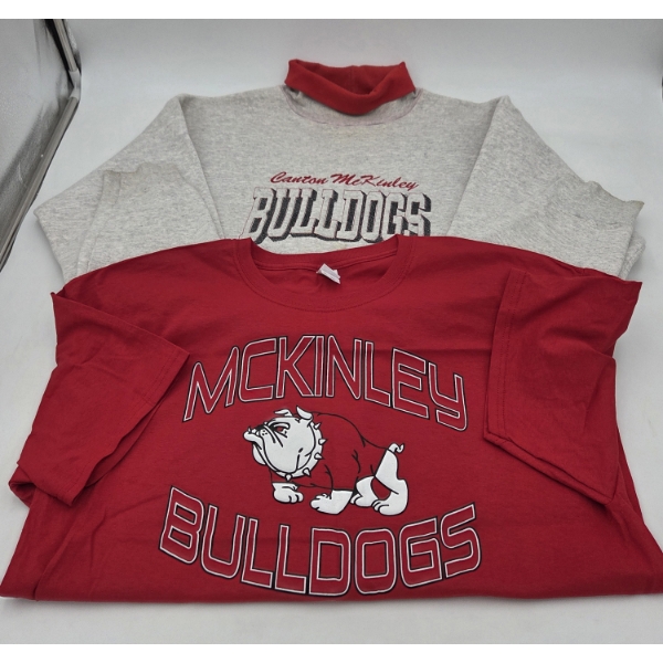 Vintage XL McKinley Bulldogs Embroidered Turtleneck Sweatshirt & Size XL Red Bulldog T-Shirt