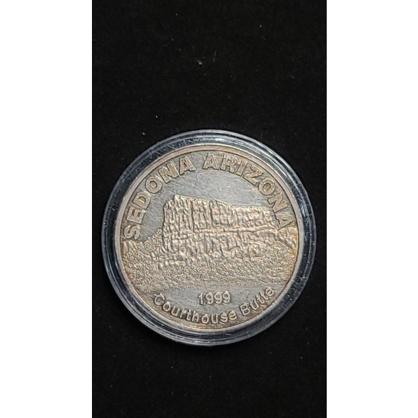 Vintage 1999 Sedona Arizona Courthouse Butte 1 Troy Ounce Oz 999 Fine Silver Round