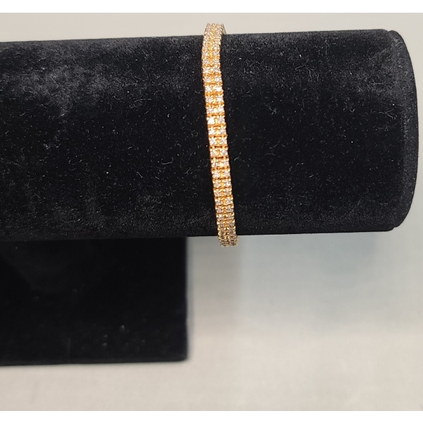 14K Gold 7.5" Tennis Bracelet With Diamonds - Weight: 14.5g