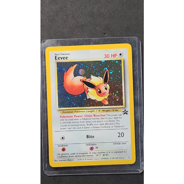 2000 Pokémon TCG Eevee Wizards Black Star Promo #11 Holo Card