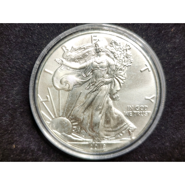 1 Oz .999 Fine Silver 2018 American Eagle Round in Capsule Protector