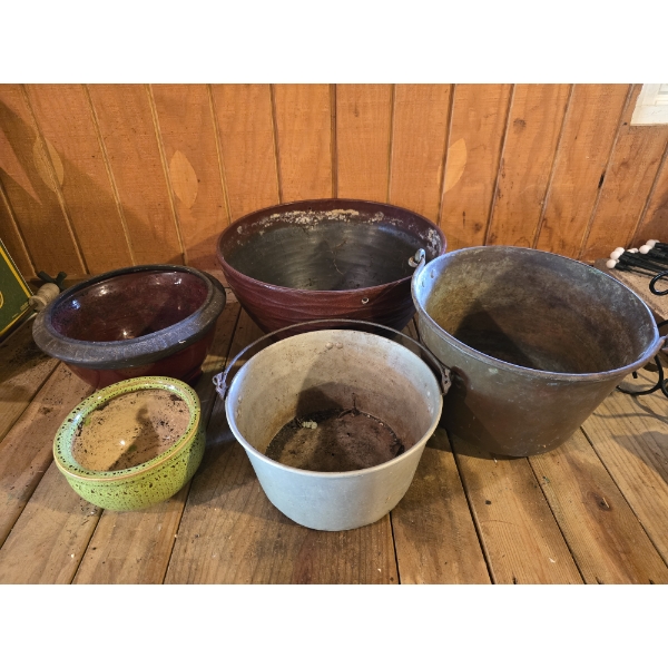3 Planters and 2 Metal Pots