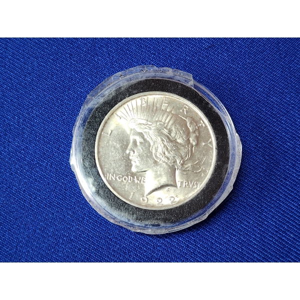 Uncirculated 1922 90% Silver Peace Dollar in Capsule