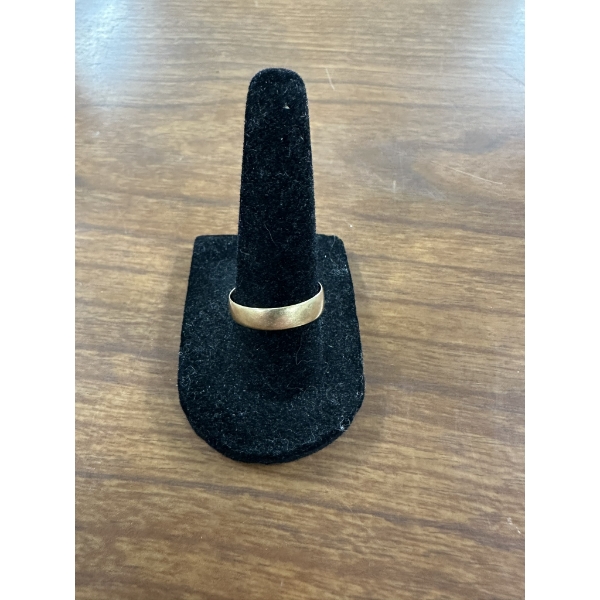 Gold Ring - Marked 18k, Tests as 14k - 2.6 Grams