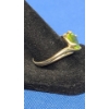 Image 3 : Vintage 14K Gold Oval Green Peridot Ring - Size 10 - Weight: 3.1g