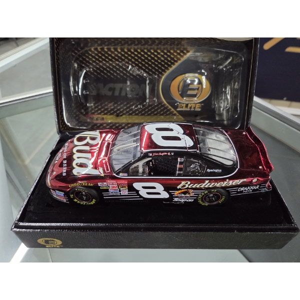 2002 Elite Dale Earnhardt Jr. #8 Red Chrome Monte Carlo Die Cast 1:24 Scale In Excellent Condition