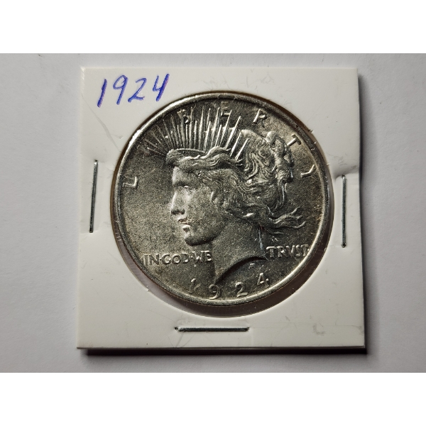 Very Nice 1924 United States 90% Silver Peace Dollar ~ Great Coin For Any Collector!