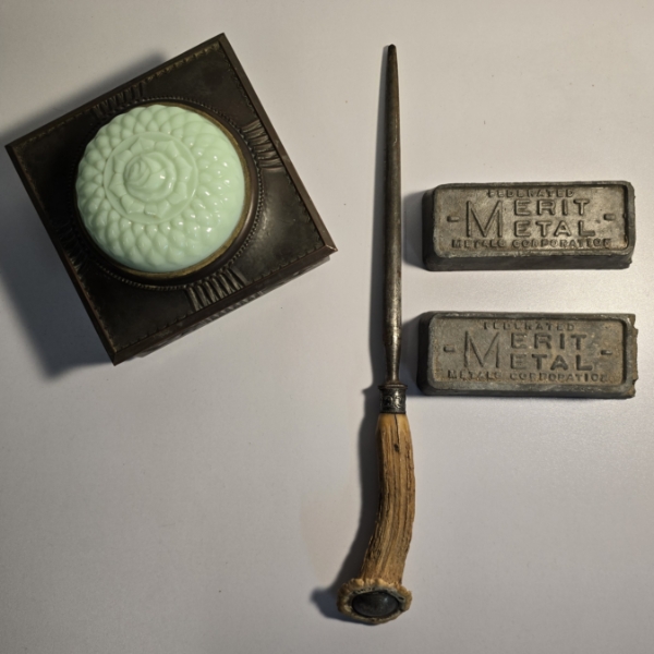 Jadeite Rose Keepsake Box, (2) Federated Merit Metal Lead Weights & Stag Handled Knife Sharpener