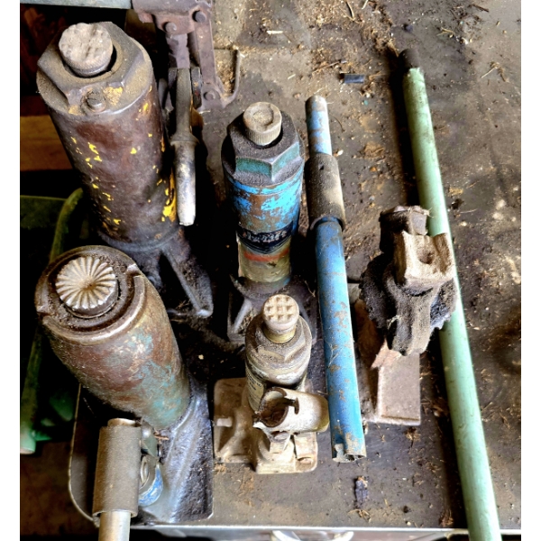 Assorted Bottle Jacks with Handles Included