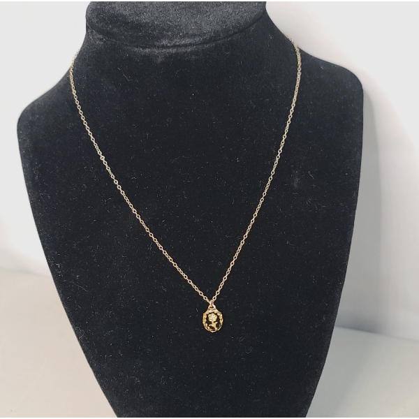 12K Gold Filled 16" Necklace With Black Enamel Floral Pendant - Weight: 1.2g