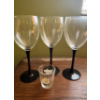Image 3 : 3 wine Glasses & Family Guy Shot Glass
