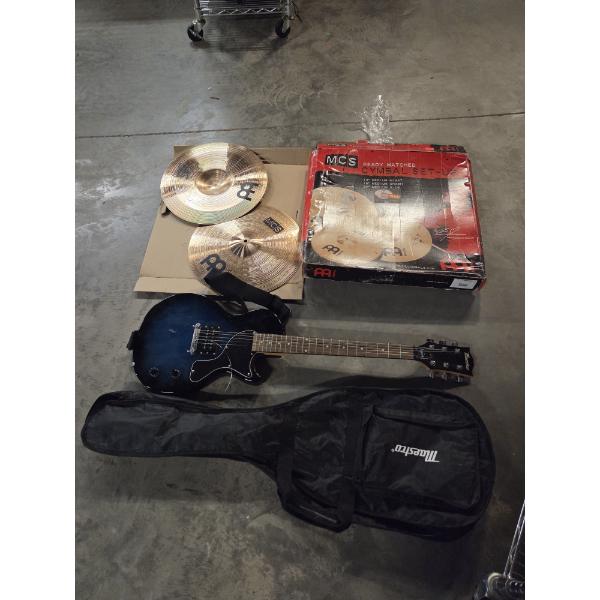 Maestro Electric Guitar With Canvas Case And Two New Cymbals 