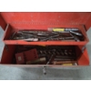 Image 3 : Metal Filing Cabinet 29.5''x16''x18.5'' And 19'' Metal Toolbox With Contents