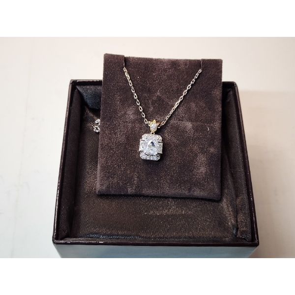 Gorgeous Sterling Silver 18" Necklace Total Weight: 7.4g